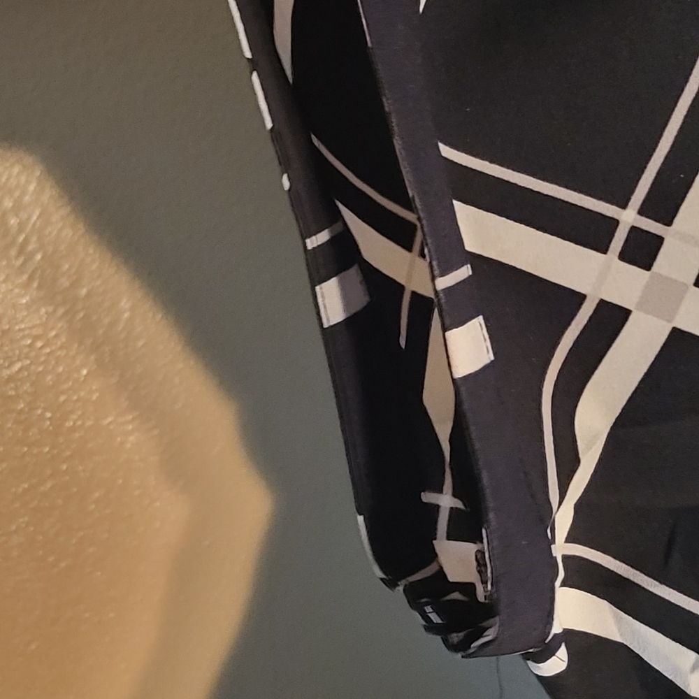 Wrap blouse - Picture 6 of 7